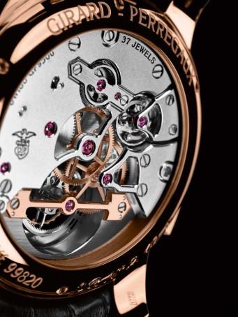 GP_HD_Tourbillon-Minute-Repeater-with-Gold-Bridges_CLUP