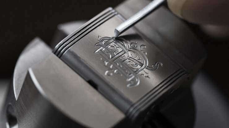 custom-made_engraving_on_a_jaeger-lecoultre_reverso_classic_watchcjohannsauty