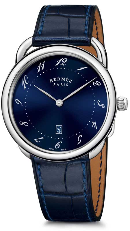 Hermès präsentiert die Arceau Très Grand Modè_Bleu