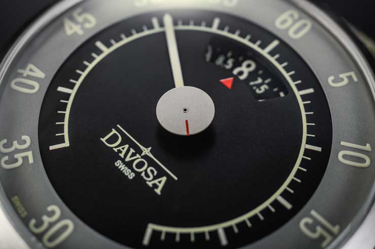740.2 Davosa Newton Speedometer