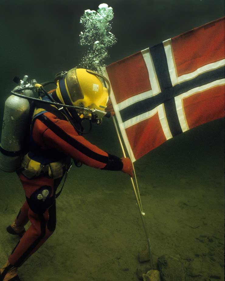 740.5 edox north sea divers