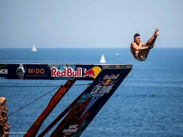 740.3 Mido Ocean Star 200 Red Bull Cliff Diving limited Edition