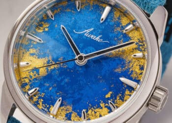 Awake Sơn Mài – Frosted Leaf „Royal Blue“